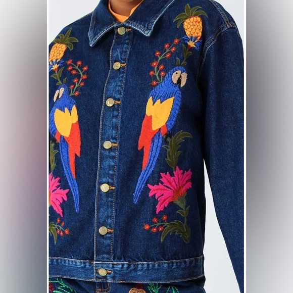 FARM Rio - Embroidered Denim Jacket with Tropical Design - Picture 4 of 8